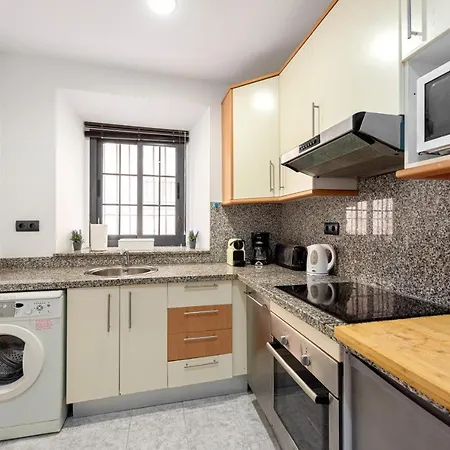 U-nique Andres Perez Apartmán *